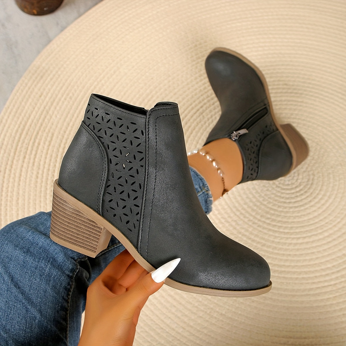 Klara | Atmungsaktive Ankle Boots