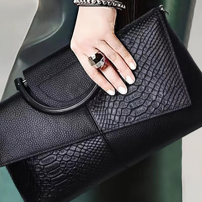 Cassandra | Handtasche mit opulentem Krokodil-Muster
